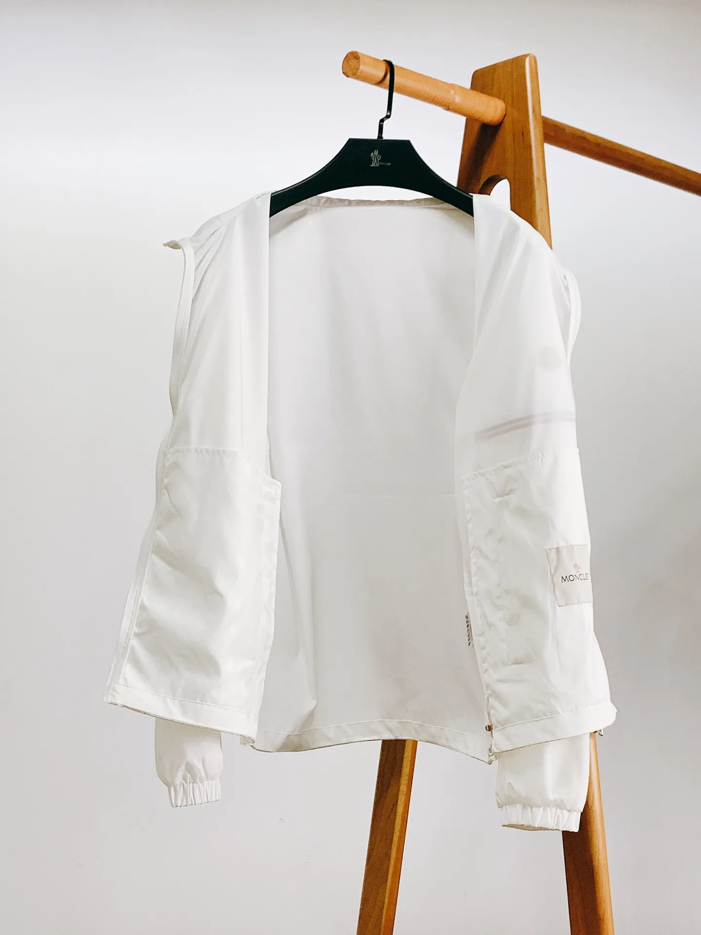 Moncler 。 micro chic Wear-Resistant ， Claut ， ， 。 ， 。 ， 。 ， 。 …………………………………………………… ❥∙Size：1-5